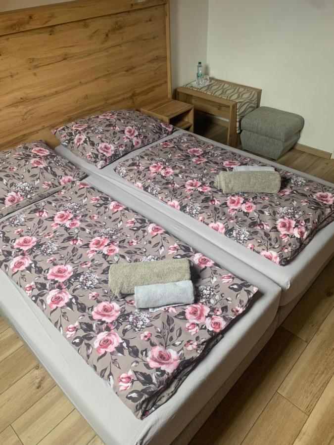 Ranc Pod Babicou 호텔 Bojná 외부 사진